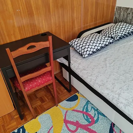 Slatki Mali Stancic Belgrade
